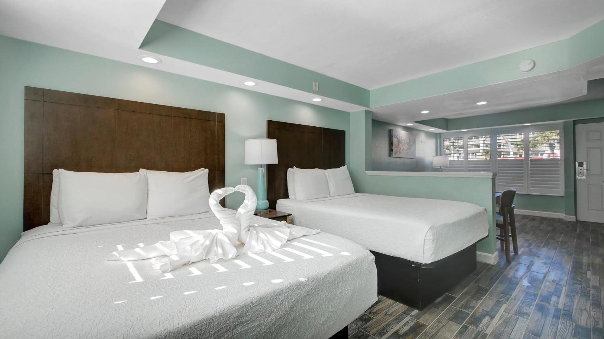Boardwalk Inn And Suites Дейтона-Бич Экстерьер фото